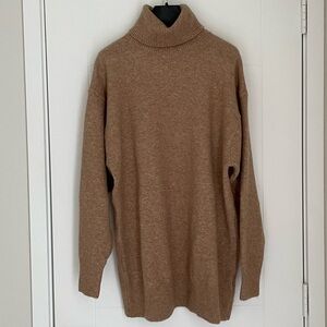 Turtleneck sweater oversized